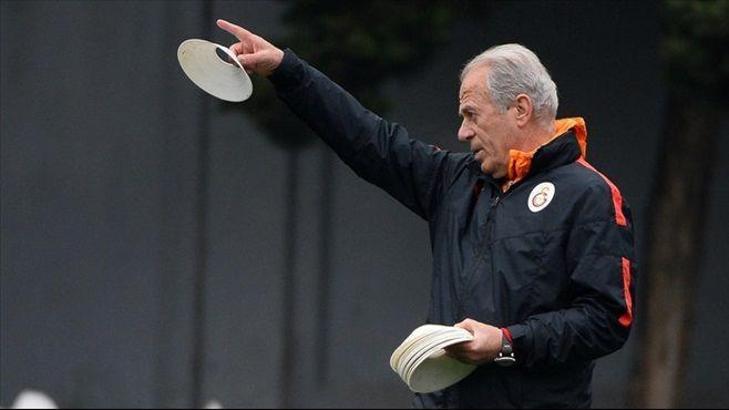 Mustafa Hoca beyin yıkıyor