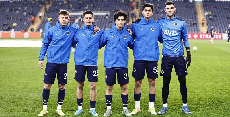 Fenerbahçe - Slavia Prag maçının kadrosunda altyapıdan 5 isim