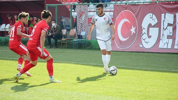 Elazığspor'da Selim Enes Özeren, sezonu kapattı