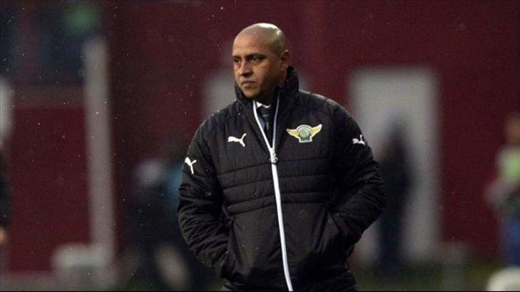 Roberto Carlos: Hedefimiz ilk 6