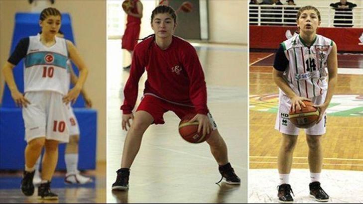 Engelli kadın milli basketbolcu, başarısıyla örnek oluyor
