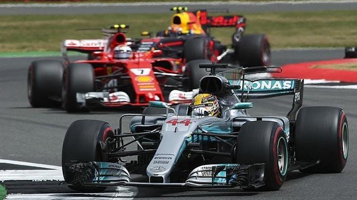 F1'de zirve için 3 takımın yarışması bekleniyor