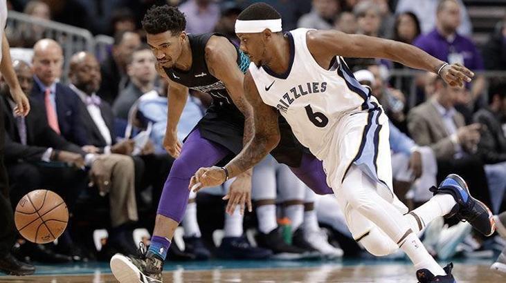 Hornets tarihe geçti