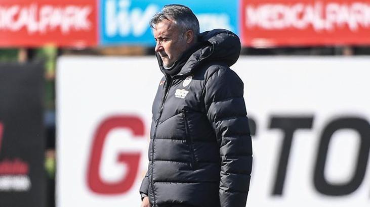 Galatasaray'da kadro dışı görüşmesi!
