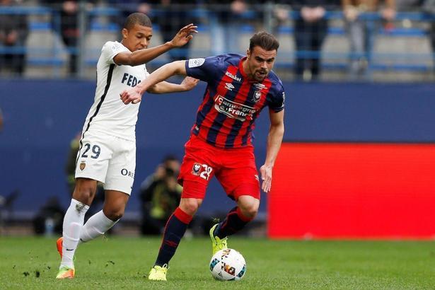 Trabzonspor için geldi, Göztepe alıyor