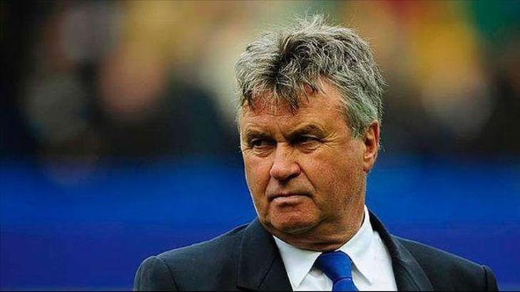 Chelsea'de Hiddink sesleri!