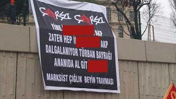 Resmi siteden pankart tepkisi