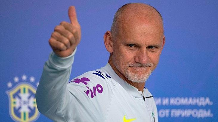Claudio Taffarel ilk kampta yok!