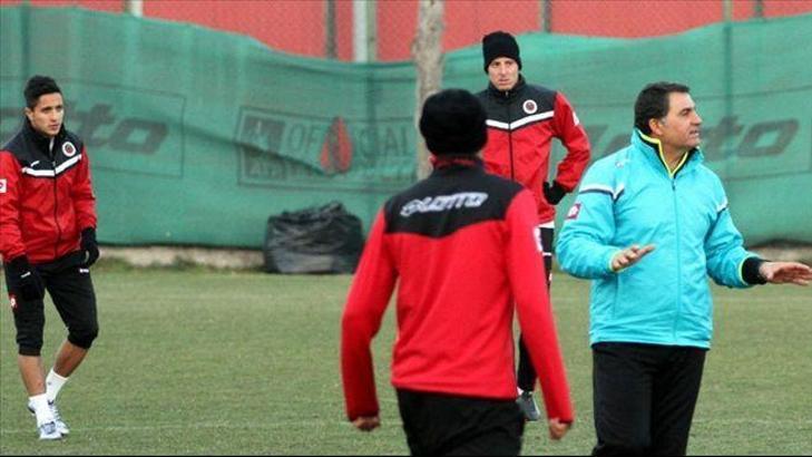 Gençler'i Fener'e Kaplan hazırlıyor