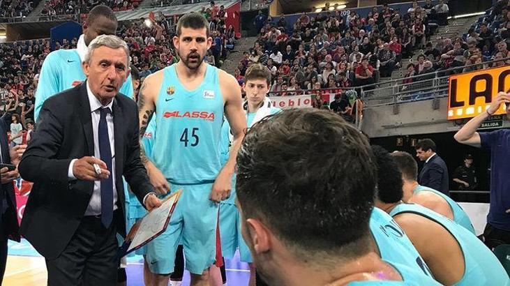 Pesic 1 yıl daha Barcelona'da