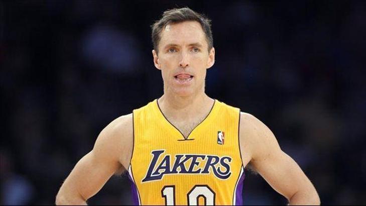 Steve Nash basketbolu bıraktı