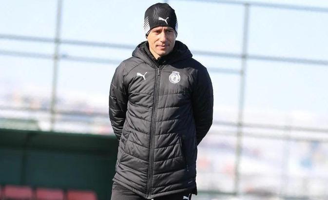 Afyonspor'da Teknik Direktör Cem Kavçak ile yollar ayrıldı