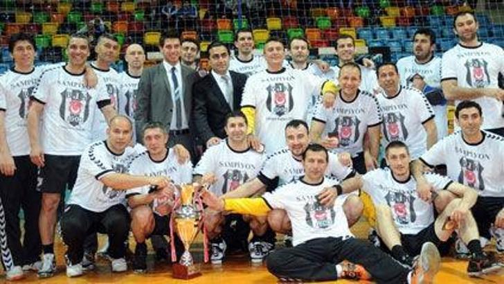 Kupa Kartalı hentbol takımı!
