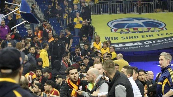 Almanlar Galatasaray taraftarları hakkında soruşturma başlattı
