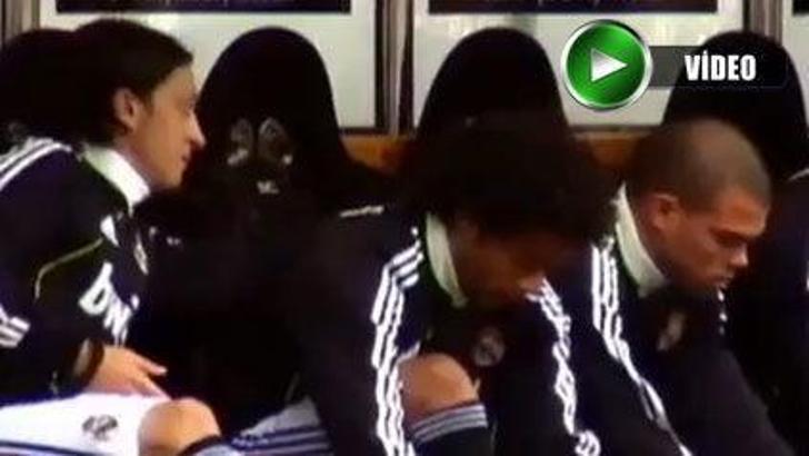 Ne yapıyorsun Mesut?