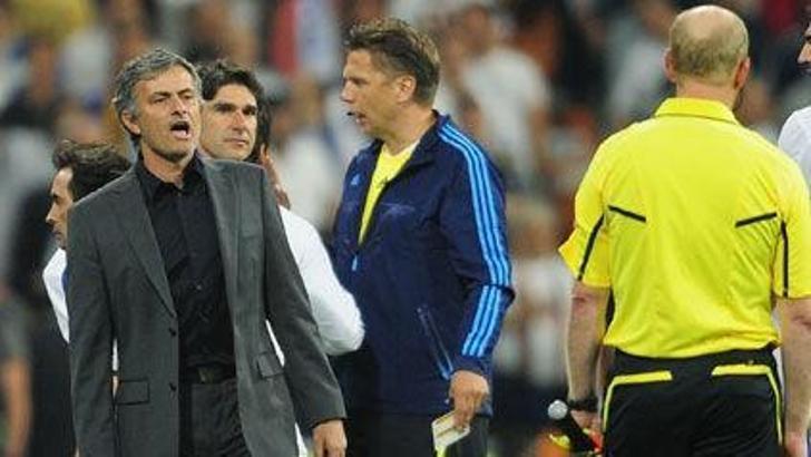 Mourinho: Utanın!