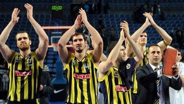 Lider Fener açılışı yapıyor