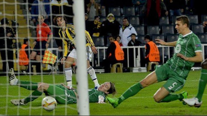 Markovic Fenerbahçe'de ilk golünü attı