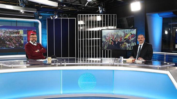 Soner Yalçın bu akşam FB TV'de!
