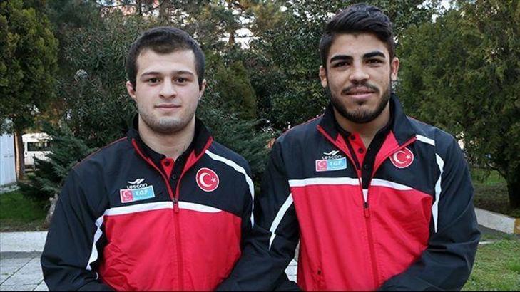 Genç güreşçiler altına odaklandı