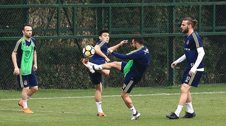Fenerbahçe'de gençlere dev fırsat