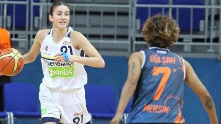 Fenerbahçe'de yıldız oyuncu kadrodan çıkartıldı