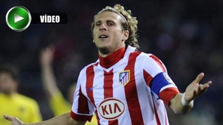 Beşiktaş Forlan'a gidiyor