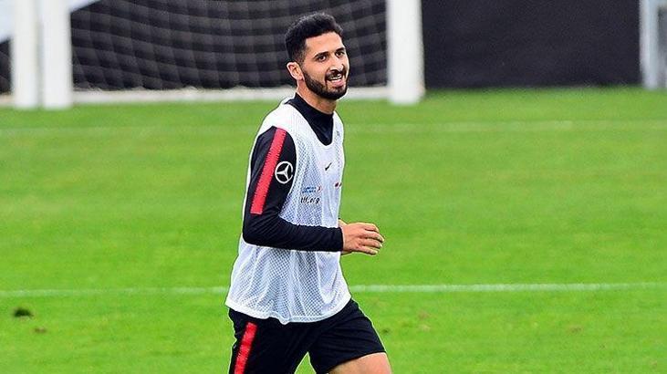Başakşehir'in Emre Akbaba aşkı
