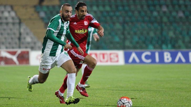 Bursaspor'da 4 yolcu