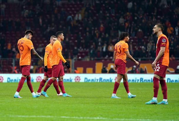 Galatasaray için tehlike çanları! Ateş hattından kendisini kurtaramadı