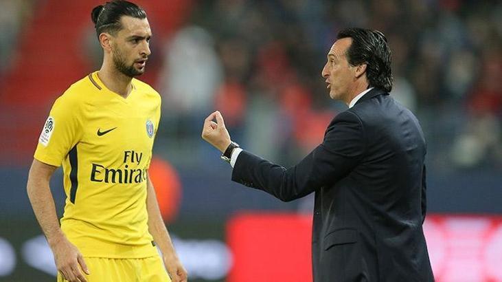 Roma Javier Pastore'yi bitiriyor