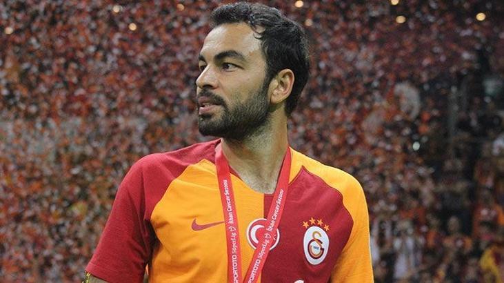 Galatasaray'da yönetim 3 futbolcudan indirim istedi!