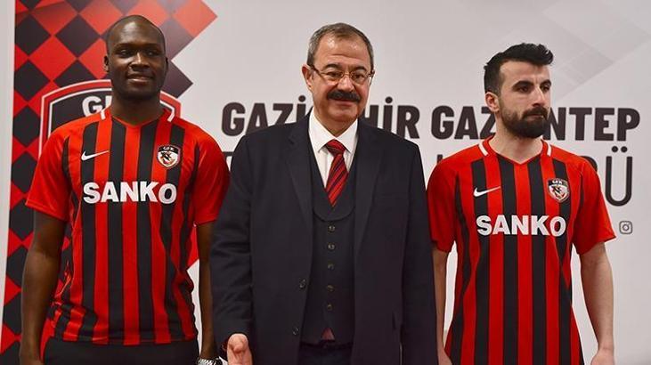 Gazişehir Gaziantep'te yeni transferler sözleşme imzaladı