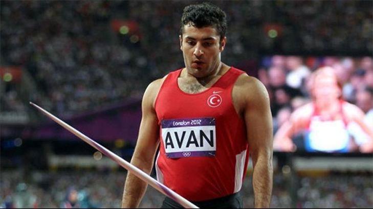 2 yıl sonra kürsüde!