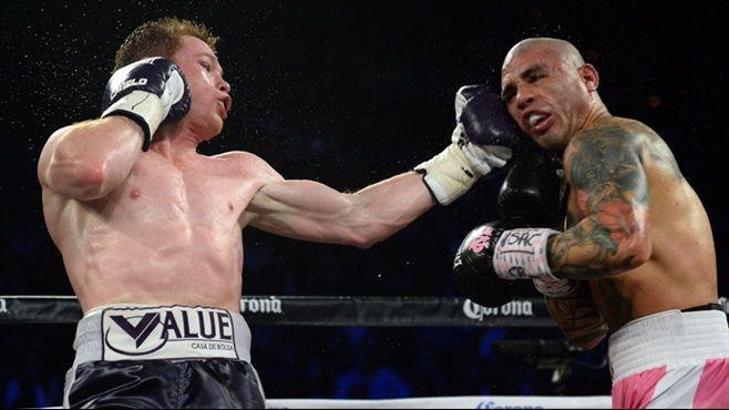 Cotto'yu yenen Alvarez WBC şampiyonu