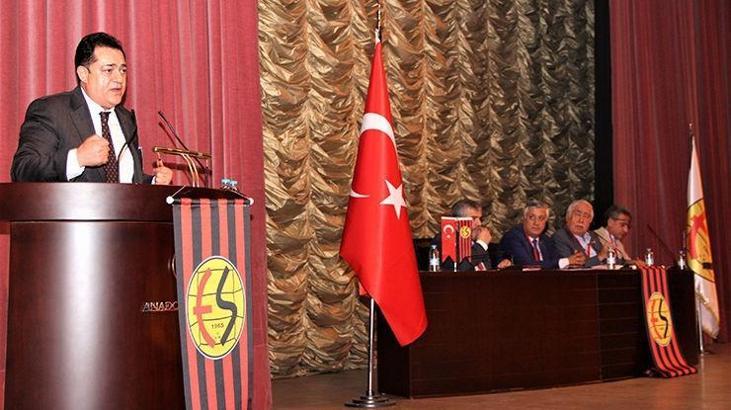 Eskişehirspor'da başkan yeniden Halil Ünal