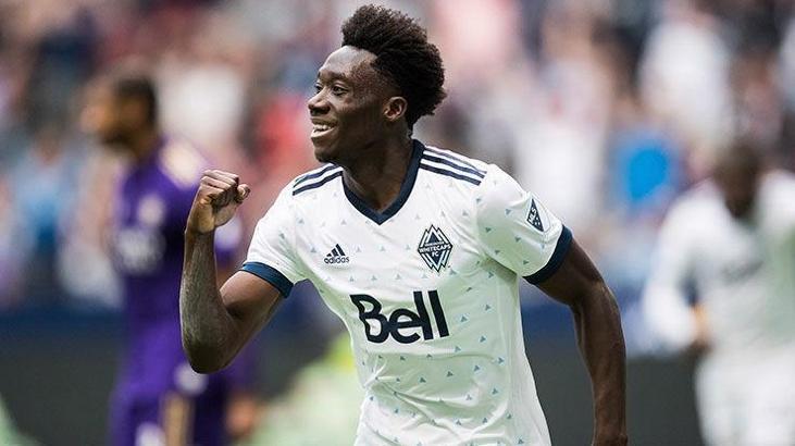 Alphonso Davies'e onay çıktı