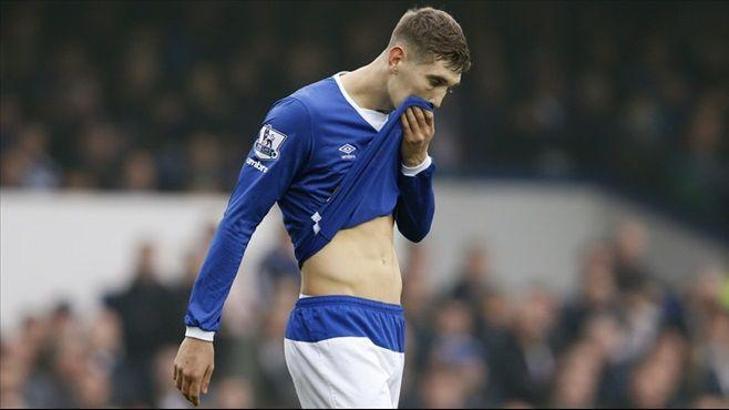 John Stones, Everton'da kalıyor