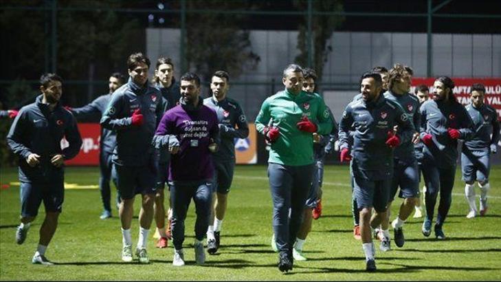 Milliler, Yunanistan maçına hazır