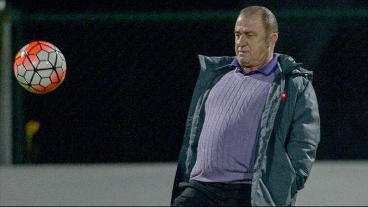 Fatih Terim: Salı günü mor giyeceğiz