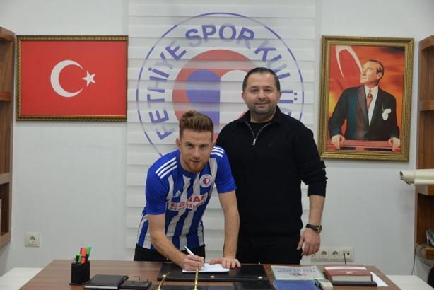 Fethiyespor, Umut Kaya'yı renklerine bağladı