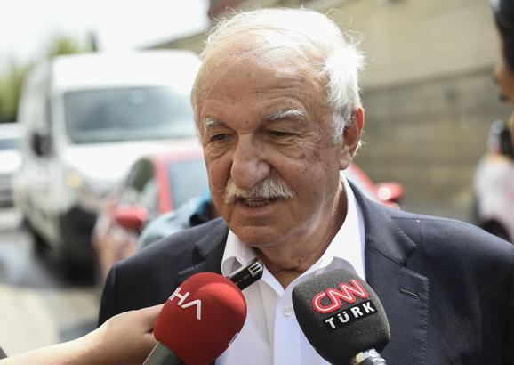 Demirören ailesine taziye akını