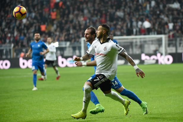 Beşiktaş'ta Quaresma kırmızı kart gördü