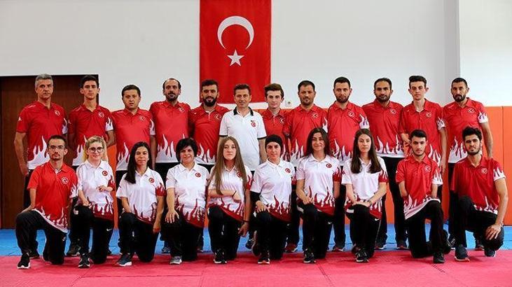 Para-Tekvando Milli Takımı kafilesi Bulgaristan'a gitti
