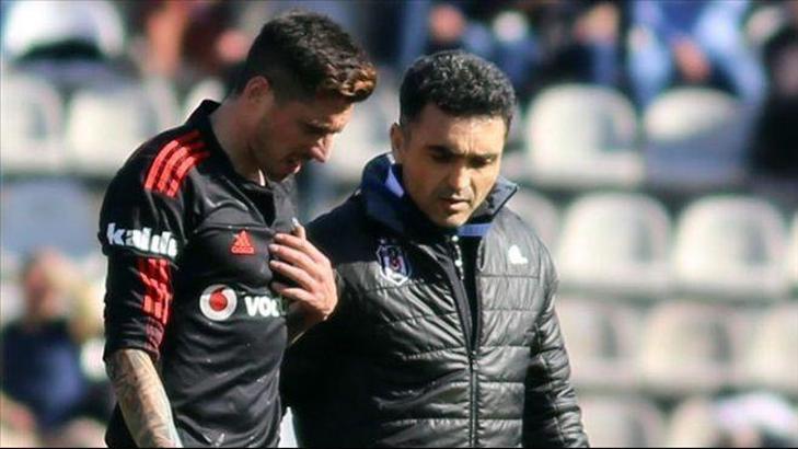 Beşiktaş'a Sosa'dan kötü haber