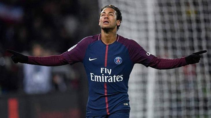 Brezilyalı yıldız Neymar İspanyol basınının gündeminde