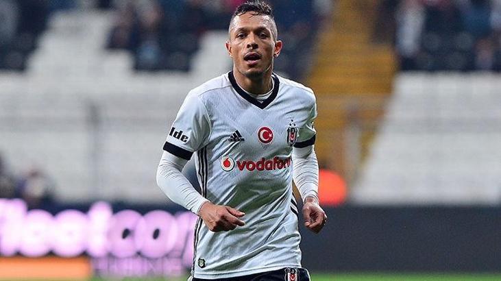 Adriano'ya teklif var