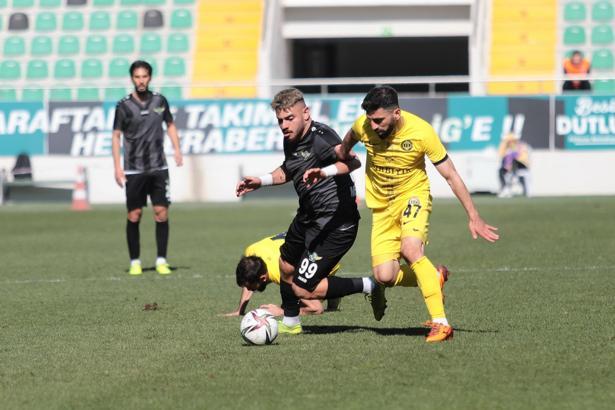 Akhisarspor-Tarsus İdman Yurdu maç sonucu: 1-2