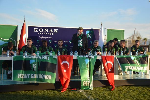 Kocaelispor, 7 yeni transferini görkemli bir törenle tanıttı