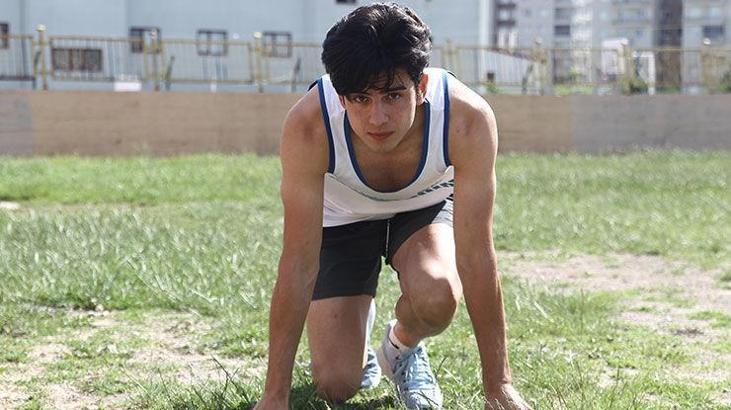 Suriyeli maratoncu Nahed El Nakib'in hedefi ay-yıldızlı forma